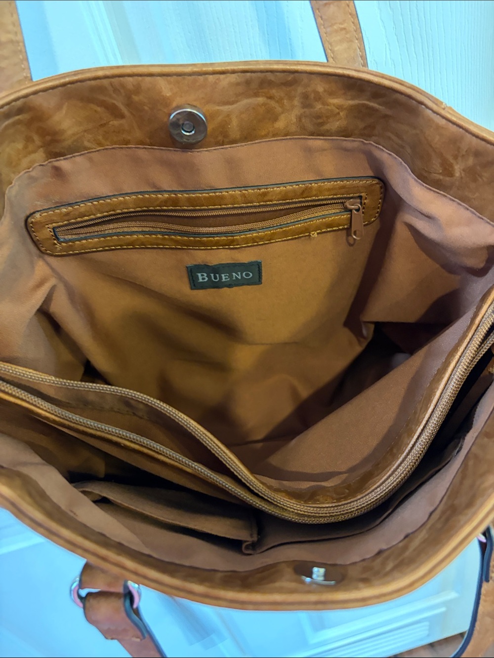 Bueno Brown Tote Bag with Side Pockets - Picture 5 of 5